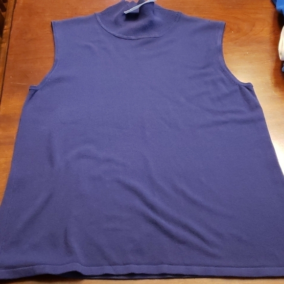 CHICO'S Design Aspen Mock Turtle Neck Tank NWT - Picture 2 of 11